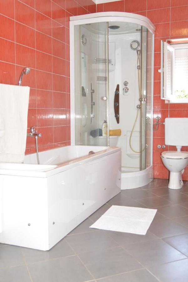 Apartment Lana Senj  Luaran gambar