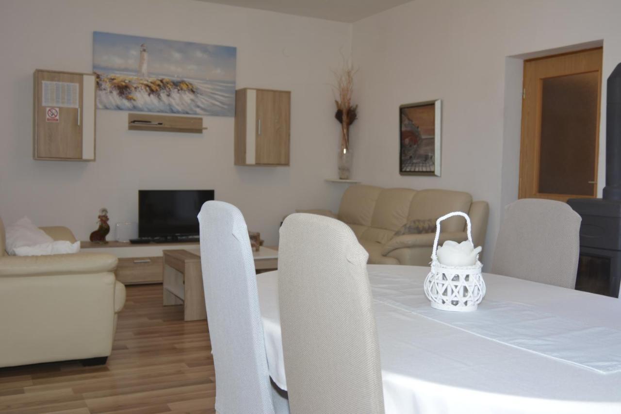 Apartment Lana Senj  Luaran gambar